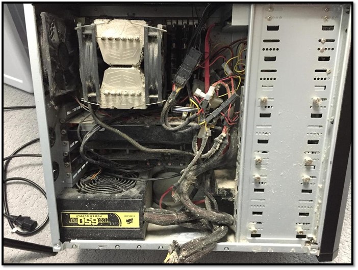 computador empoeirado