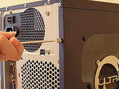 Abra a caixa do computador